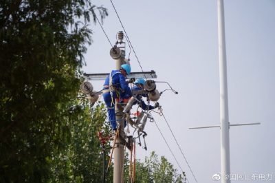 華明工廠支線進(jìn)行升級裸鋁線換電纜