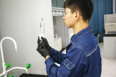 對榆林駐地油化室色譜分析儀開展標準油樣分析