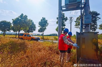 對線路、臺變、漏電保護(hù)器、農(nóng)用機(jī)具臨時用電設(shè)施進(jìn)行仔細(xì)檢查