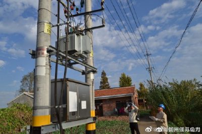 對(duì)全鎮(zhèn)管轄范圍內(nèi)配電線路、設(shè)備開展巡視檢查